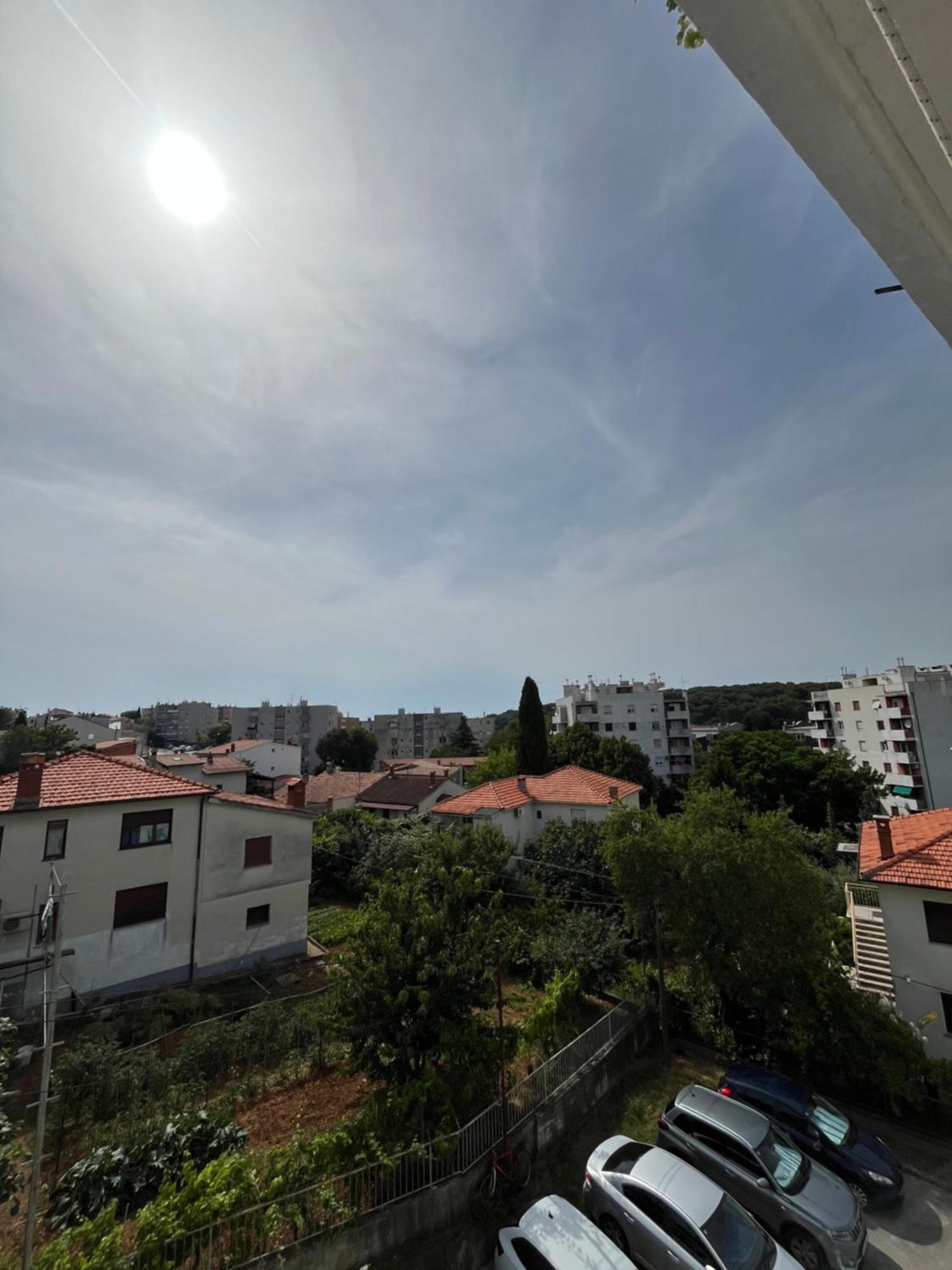 Apartman Niko Pula Bagian luar foto